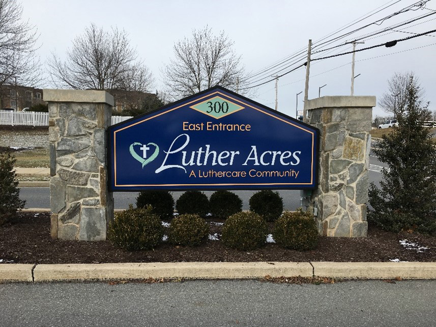 luther acres monument sign